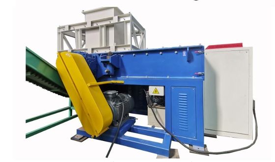Máquina de trituração de película de plástico para resíduos de couro garrafas PET tiras de nylon papel de resíduos