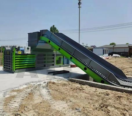 Densidade de Bale cliente 2300 KG Hidráulica Horizontal Alumínio Baling Machine Com transportador