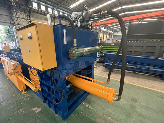 Máquina automática de embalagens de plástico para reciclagem em instalações de fabrico