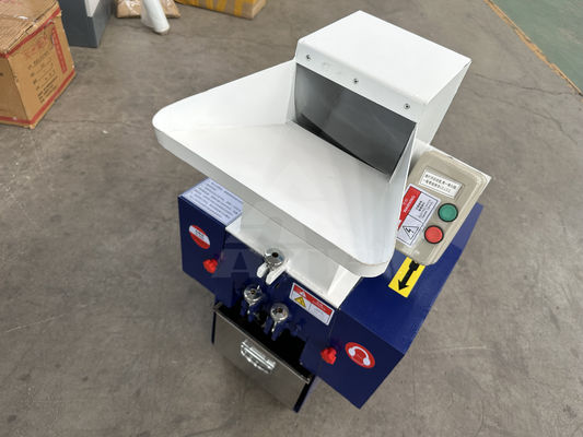 Tipo de plástico Máquina de reciclagem de PP/PE Preços Máquina de trituração de resíduos de garrafas de plástico