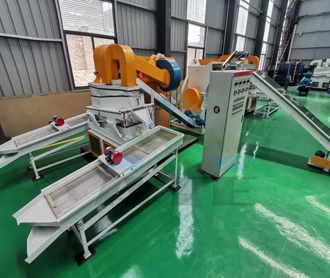 600 Modelo Granulador de fios de cobre Máquina de reciclagem Solução para fios elétricos de resíduos