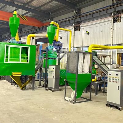 Máquina de trituração de resíduos eletrônicos de PCB para reciclagem de painéis solares de energia verde