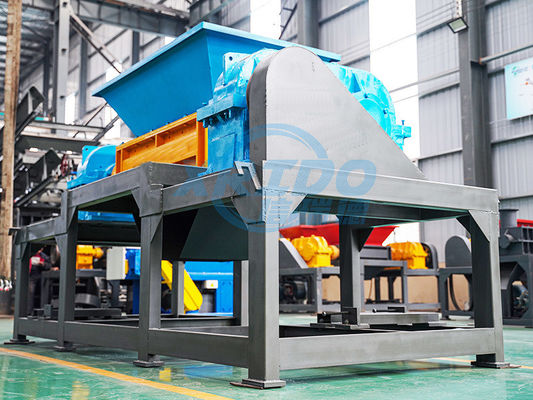 Máquina de reciclagem de chapas de metal para trituração de sucata para triturador de impacto