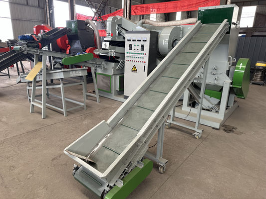 Máquina de reciclagem de fios de cobre de capacidade de 300-500 kg/h para granulador automático de cabos