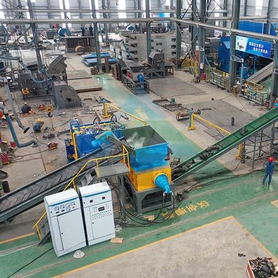 Reciclagem de resíduos de pneus Máquina de trituração de pneus 2200 kg