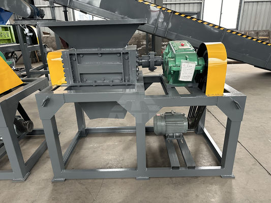 Triturador de eixo duplo de 50kW para paletes de madeira e sistemas de transporte de sucata de metal/plástico