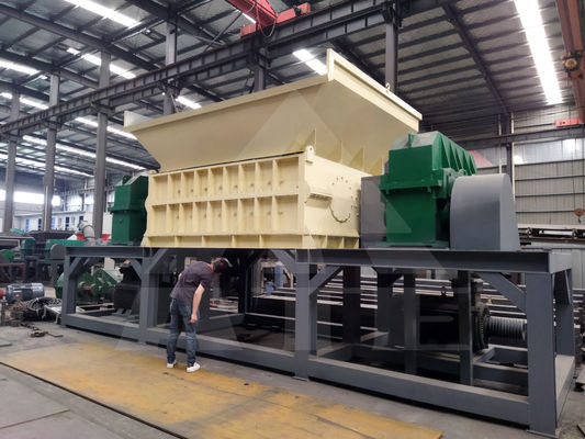 Triturador de eixo duplo Solução perfeita para reciclar sucata de metal e resíduos industriais