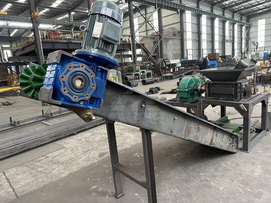 Triturador de 50 kW de potência única para papel plástico e desintegração de sucata de metal