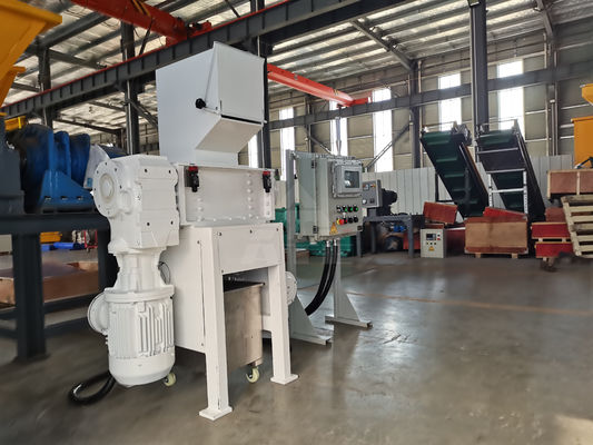 Máquina de trituração de metais para reciclagem