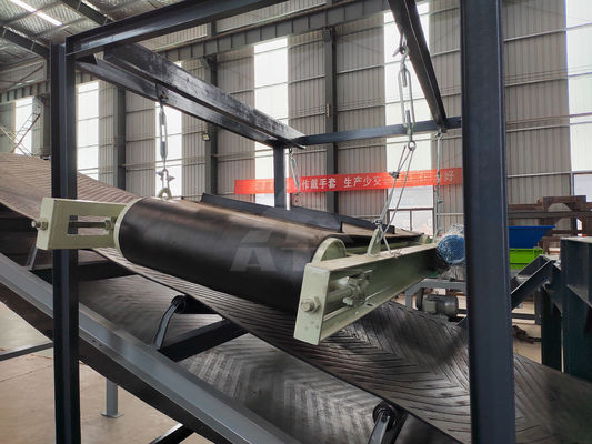 Máquina de trituração de cabo de plástico de eixo duplo, sucata de metal e aço a preços acessíveis