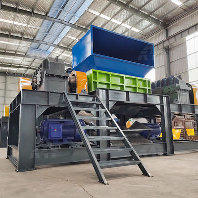 Máquina de trituração de plástico de eixo duplo para reciclagem em triturador de resíduos de plástico