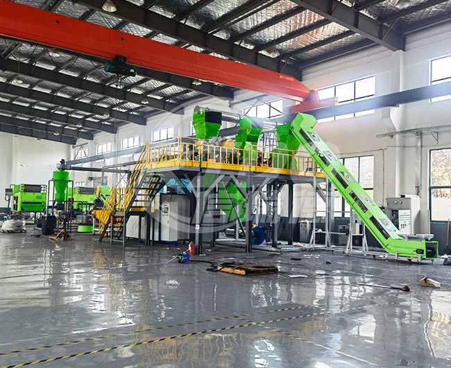 Máquina de reciclagem de resíduos de painéis solares