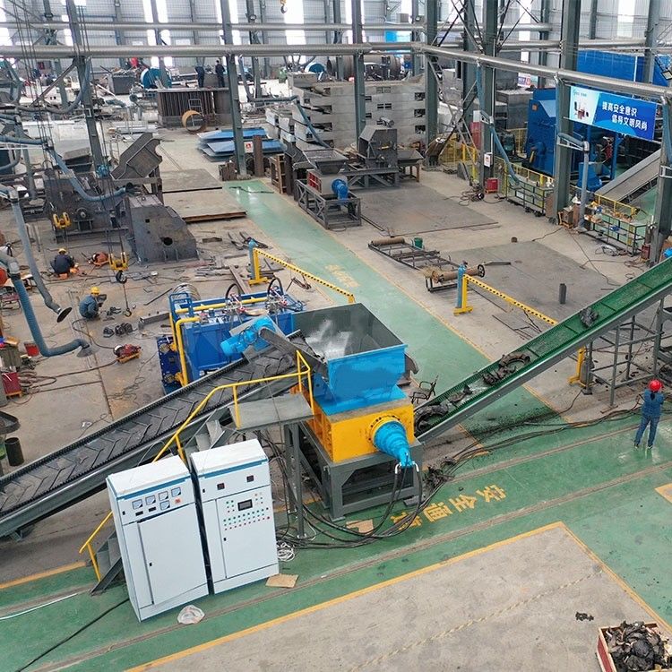 Máquina de reciclagem de pneus Triturador de pneus de eixo duplo para resíduos de borracha