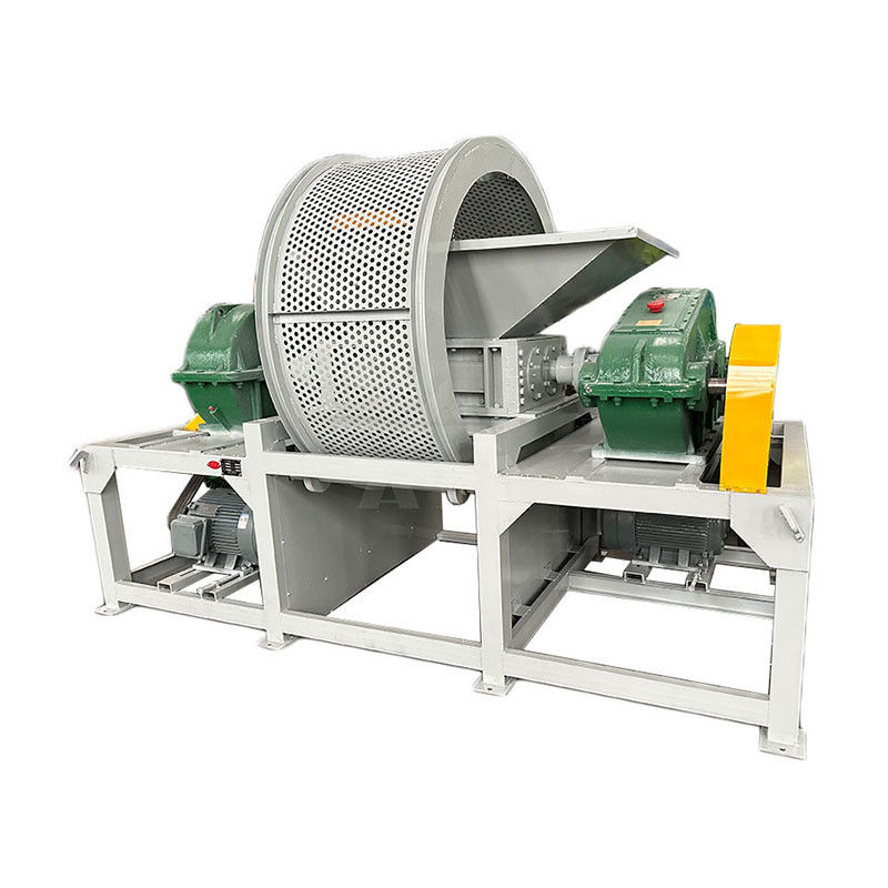 5000 kg Máquina de trituração de paletes de madeira de motor de eixo duplo Máquina de trituração de pneus